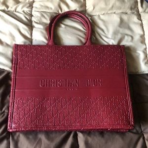 Dark red Christian Dior shoulder bag